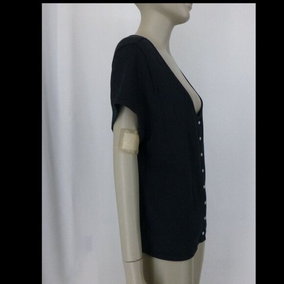 NWOT Levi's Plus Size Ribbed Button Up Blouse - Picture 3 of 9